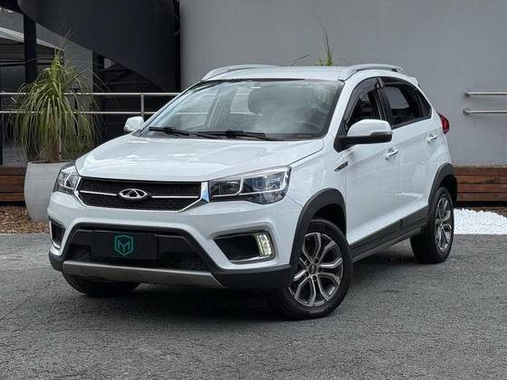 CAOA CHERY TIGGO 2 1.5 MPFI 16V FLEX LOOK 4P AUTOMÁTICO CAOA CHERY TIGGO 2 1.5 MPFI 16V FLEX LOOK 4P AUTOMÁTICO